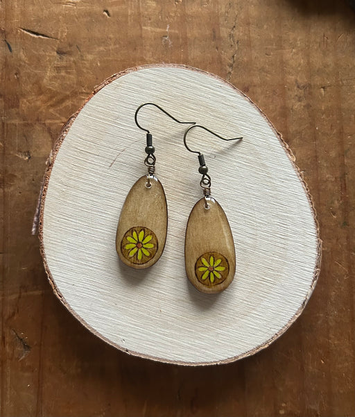 Moss Flower Teardrops