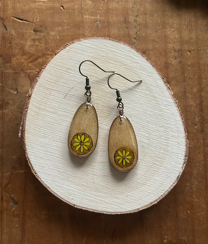 Moss Flower Teardrops